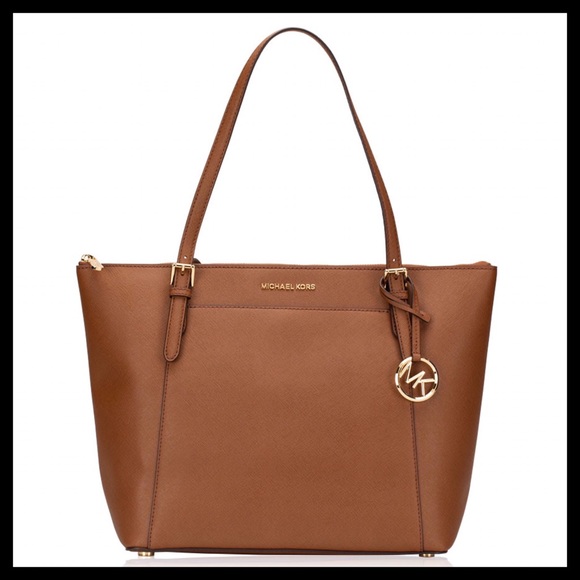 Michael Kors Handbags - NWT Michael Kors Ciara Large Top Zip Tote Bag